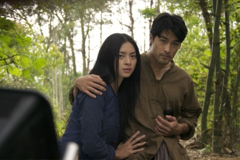 phim-dong-mau-anh-hung