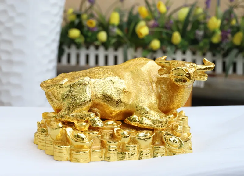Người Đinh Sửu có thể tham khảo vật phẩm thuộc hành Thủy hoặc Kim để tăng cảm giác may mắn